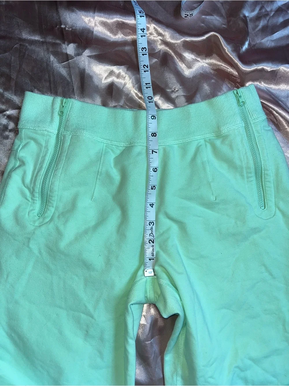 Lululemon Rejuvenate Sweat Pant Size 6